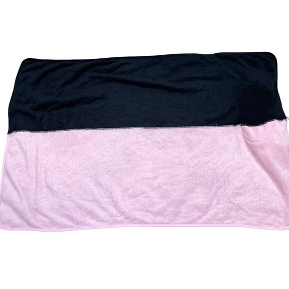 Minnie Mouse Throw Blanket Pillow Disney Parks Plush Stuffed Animal 3D 35" x 48" - Picture 10 of 13